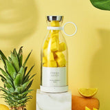 Load image into Gallery viewer, Rechargeable Portable Electric Mini USB Juicer Bottle Blender for Making Juice,Travel Juicer - Gardino